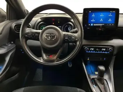 Photo 11 Toyota Yaris  116h GR Sport 5p MY22