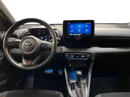 Photo 10 Toyota Yaris  116h GR Sport 5p MY22