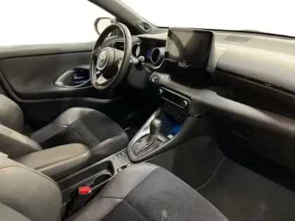 Photo 13 Toyota Yaris  116h GR Sport 5p MY22