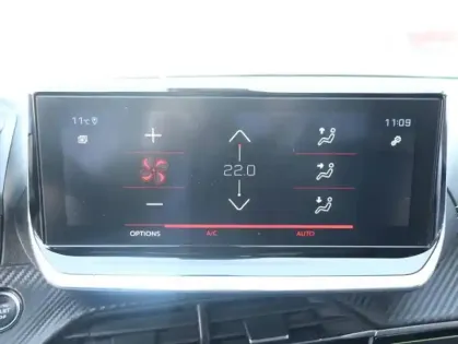 Photo 14 Peugeot 208  1.2 PureTech 130ch S&S GT EAT8