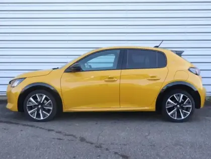 Photo 6 Peugeot 208  1.2 PureTech 130ch S&S GT EAT8