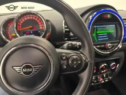 Photo 15 Mini Mini Clubman One 102ch Kensington BVA7 Euro6d-T