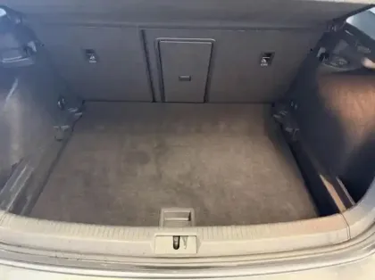 Photo 12 Volkswagen Golf  1.6 TDI 115ch FAP Carat DSG7 Euro6d-T 5p