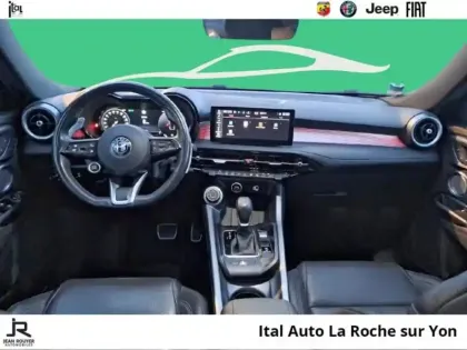 Photo 12 Alfa Romeo Tonale  1.5 Hybrid 160ch Edizione Speciale TCT