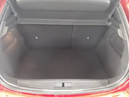 Photo 7 Peugeot 208  1.2 Hybrid 110ch GT e-DCS6