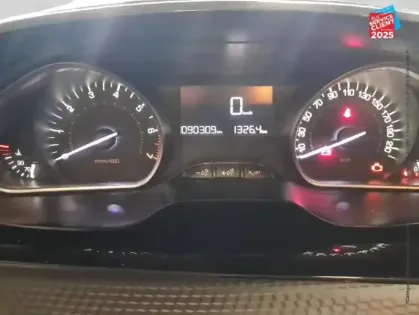 Photo 11 Peugeot 2008  1.2 PureTech 110ch Style S&S