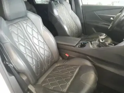 Photo 9 Peugeot 5008  1.5 BlueHDi 130ch E6.c GT Line S&S 7cv