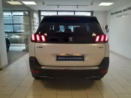 Photo 6 Peugeot 5008  1.5 BlueHDi 130ch E6.c GT Line S&S 7cv