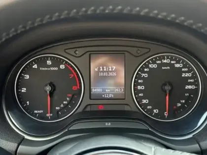 Photo 10 Audi Q2  30 TFSI 116ch Design S tronic 7 Euro6d-T