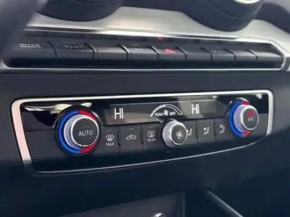 Photo 14 Audi Q2  30 TFSI 116ch Design S tronic 7 Euro6d-T