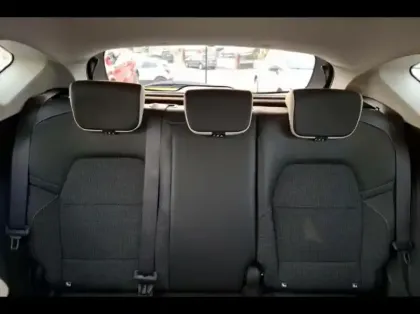 Photo 10 Renault Captur  1.6 E-Tech hybride 145ch Techno