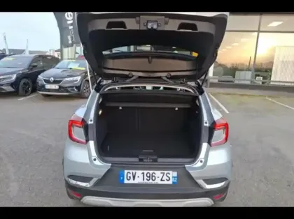 Photo 11 Renault Captur  1.6 E-Tech hybride 145ch Techno