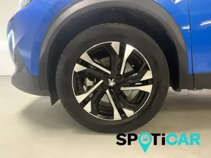 Photo 9 Peugeot 2008  e- 136ch Allure