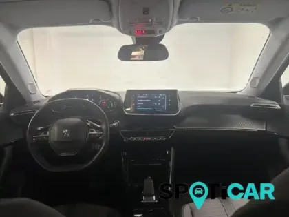 Photo 6 Peugeot 2008  e- 136ch Allure