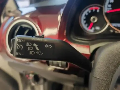 Photo 13 Volkswagen Up ! 1.0 115ch BlueMotion Technology GTI 5p