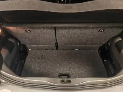 Photo 5 Volkswagen Up ! 1.0 115ch BlueMotion Technology GTI 5p