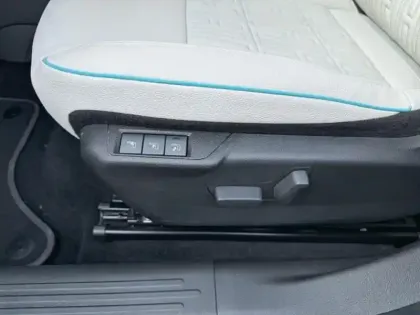 Photo 11 Fiat 600  1.2 Hybrid 136ch La Prima DCT6