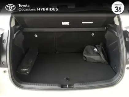 Photo 9 Toyota Yaris  116h Design 5p MY22