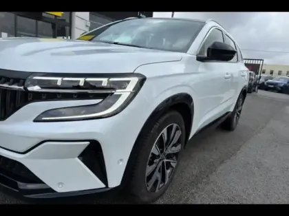 Photo 13 Renault Espace  1.2 E-Tech full hybrid 200ch Techno 5 places - 24