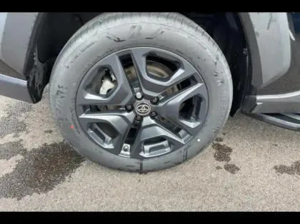 Photo 13 Toyota Rav4 Gén. V Ph1 Trail 5