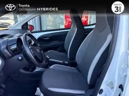 Photo 10 Toyota Aygo  1.0 VVT-i 72ch x-play 5p MY20