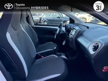 Photo 5 Toyota Aygo  1.0 VVT-i 72ch x-play 5p MY20