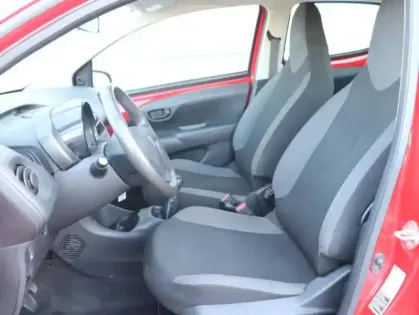 Photo 8 Peugeot 108  VTi 72 Like S&S 4cv 5p