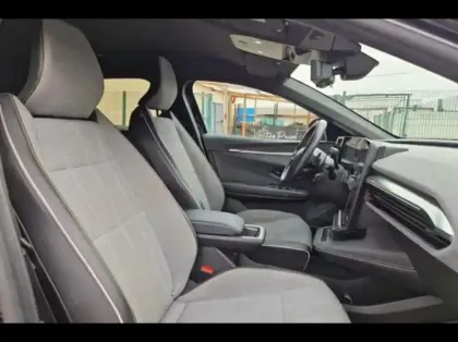 Photo 9 Renault Megane  E-Tech Electric EV60 220ch Techno super charge