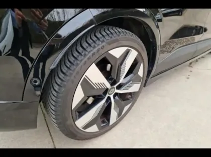 Photo 12 Renault Megane  E-Tech Electric EV60 220ch Techno super charge