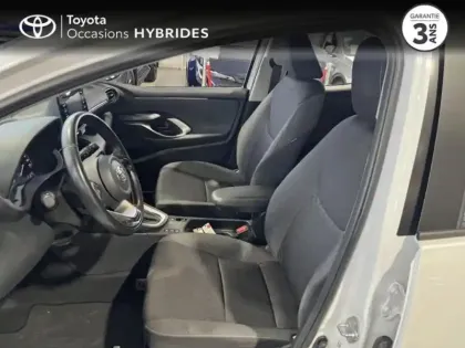 Photo 10 Toyota Yaris Gén. IV Ph1 Dynamic Business 5