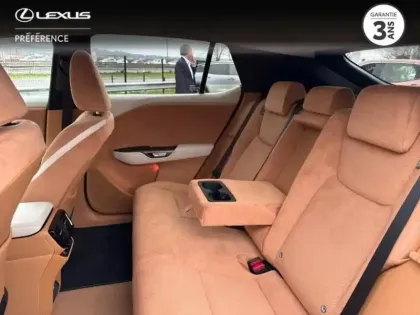 Photo 11 Lexus RZ  500e Executive MC26