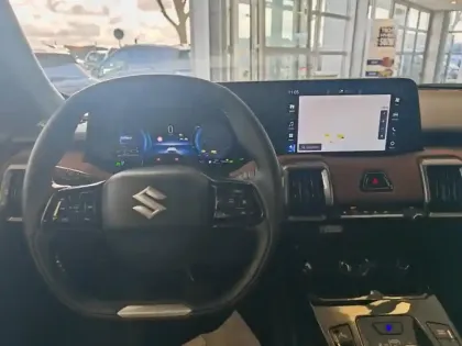 Photo 10 Suzuki Vitara  174ch 61kWh Style