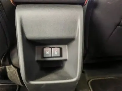 Photo 8 Suzuki Vitara  174ch 61kWh Style