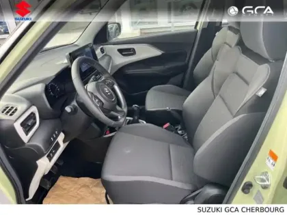 Photo 12 Suzuki Swift  1.2 Hybrid 83ch Pack