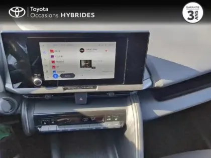 Photo 14 Toyota C-HR  1.8 Hybride 140ch Design NG23