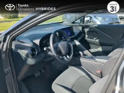 Photo 10 Toyota C-HR  1.8 Hybride 140ch Design NG23