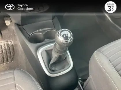 Photo 14 Toyota Yaris  70 VVT-i France Connect 5p MY19