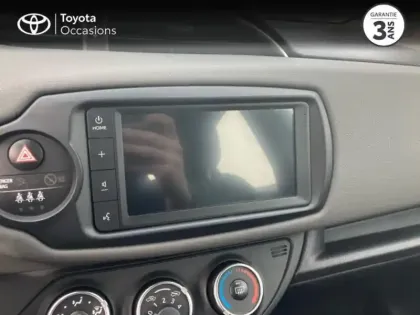 Photo 11 Toyota Yaris  70 VVT-i France Connect 5p MY19