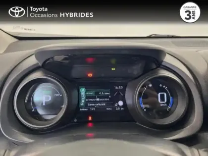 Photo 13 Toyota Yaris  Cross 116h Dynamic MY22