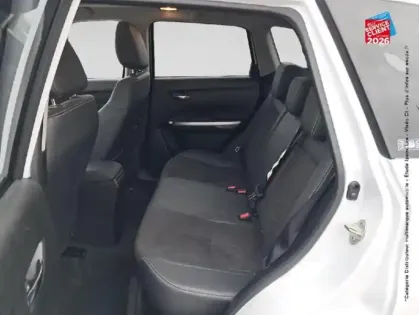 Photo 10 Suzuki Vitara  1.5 Dualjet Hybrid 115ch Style Auto Allgrip