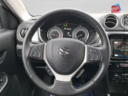 Photo 11 Suzuki Vitara  1.5 Dualjet Hybrid 115ch Style Auto Allgrip