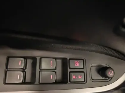 Photo 12 Suzuki Vitara  1.4 Boosterjet Hybrid 110ch Privilège Auto MY25