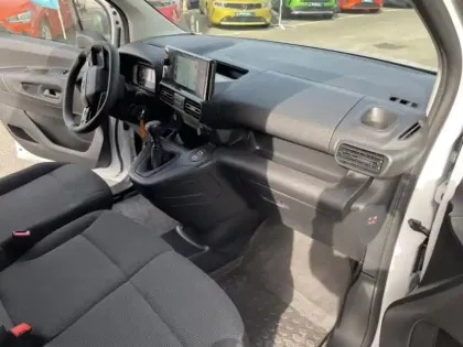 Photo 13 Opel Combo  Cargo M 650kg BlueHDi 100ch S&S