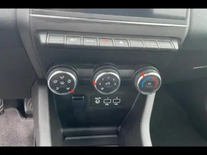 Photo 10 Renault Clio  1.0 TCe 90ch Business -21N