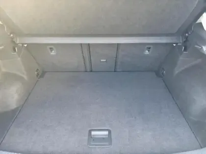 Photo 6 Volkswagen T-roc  1.0 TSI 110ch Life