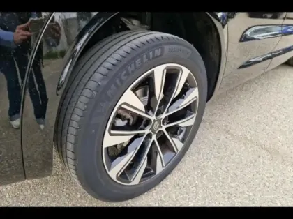 Photo 12 Renault Austral  1.3 TCe mild hybrid 160ch Techno auto - 23