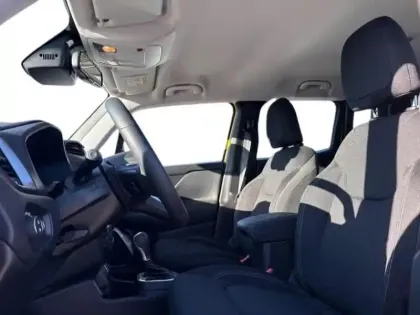 Photo 7 Jeep Renegade  1.5 Turbo T4 130ch MHEV Summit BVR7