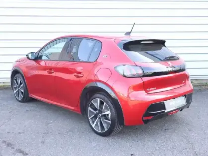 Photo 6 Peugeot 208  e- 136ch GT