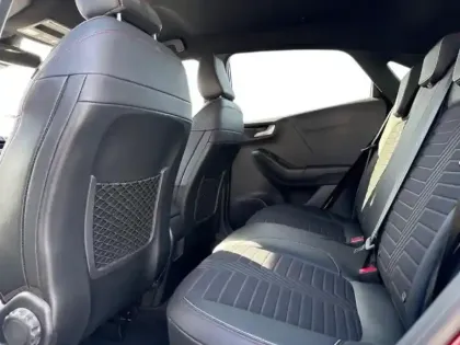 Photo 8 Ford Puma Gén. II Ph1 ST-Line X Vivid Ruby 5