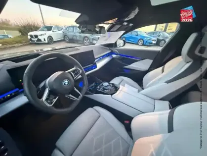 Photo 14 BMW Serie 5 Série 5 Touring i5 340ch M Sport eDrive40